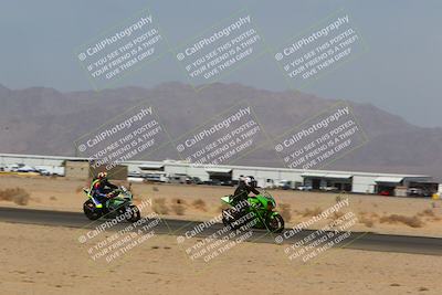 media/Apr-10-2022-SoCal Trackdays (Sun) [[f104b12566]]/Turn 7 Inside (1025am)/